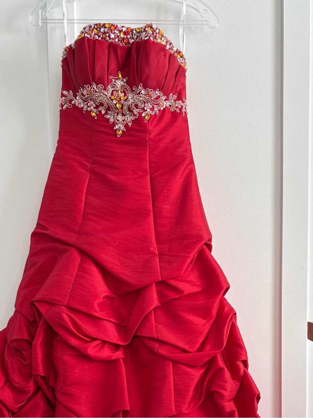 Elegant Red Beaded Strapless Ball Gown Dress with Embellished Waist